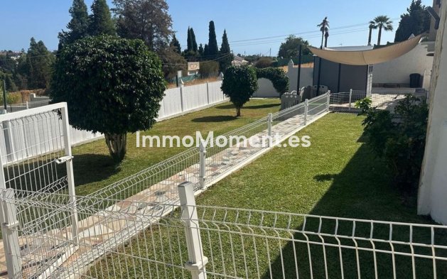 Wiederverkauf - Villa - Marbella - Valle del Sol