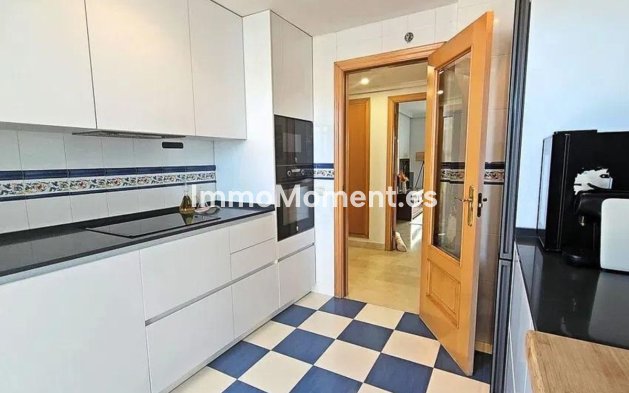 Wiederverkauf - Wohnung - Estepona  - Selwo