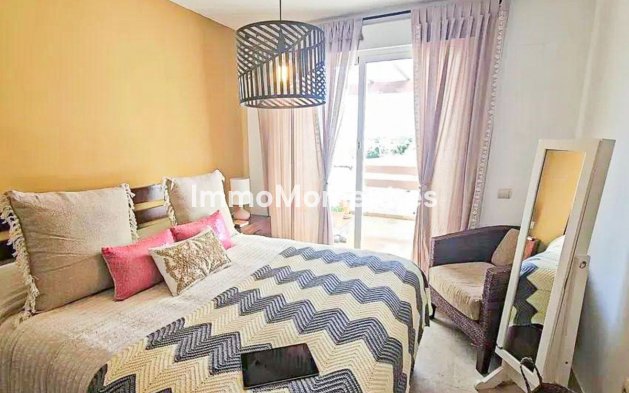 Wiederverkauf - Wohnung - Estepona  - Selwo