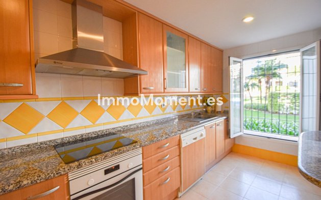 Wiederverkauf - Wohnung - Marbella - San Pedro de Alcántara