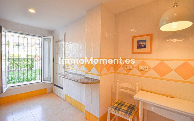 Wiederverkauf - Wohnung - Marbella - San Pedro de Alcántara