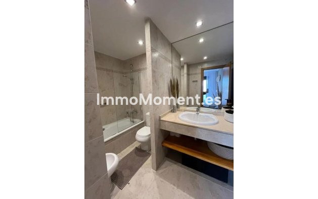 Wiederverkauf - Wohnung - Estepona  - Selwo