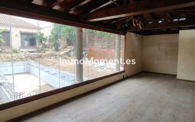 Resale - Villa - Marbella - Río Real