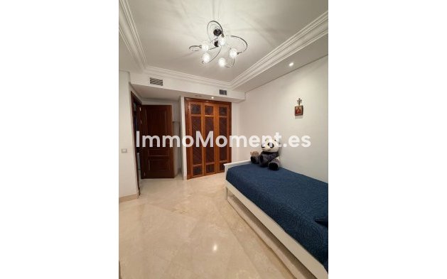Revente - Appartement - Estepona  - New Golden Mile