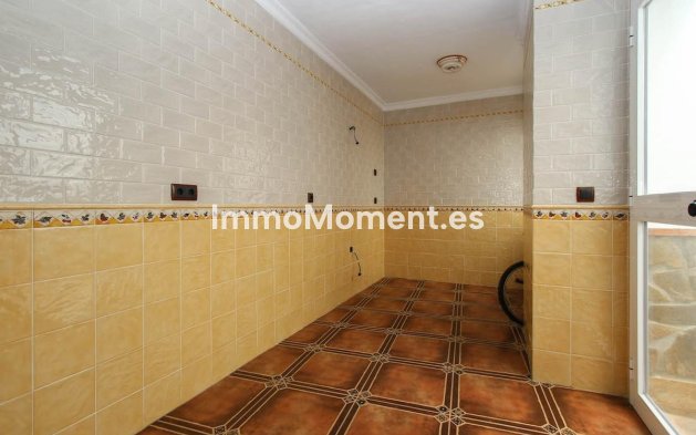 Reventa - Adosado - Interior  - Guaro