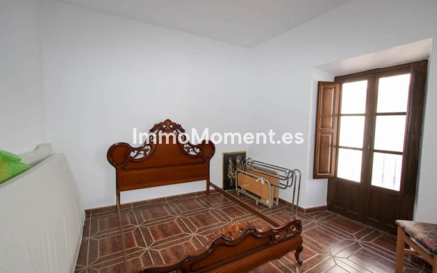 Reventa - Adosado - Interior  - Guaro