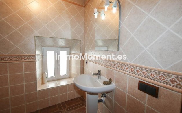 Reventa - Adosado - Interior  - Guaro