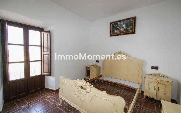 Reventa - Adosado - Interior  - Guaro