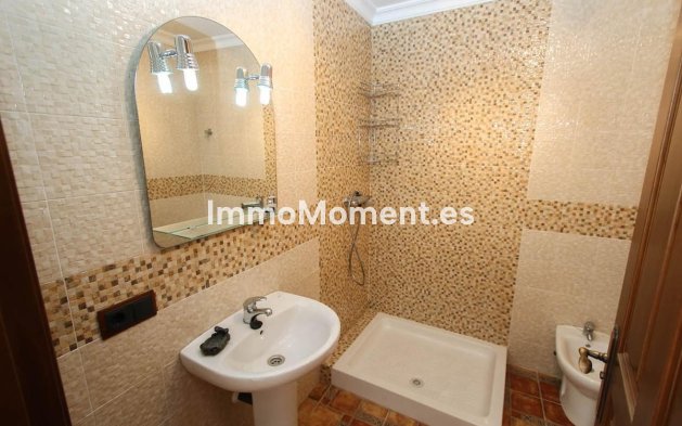 Reventa - Adosado - Interior  - Guaro