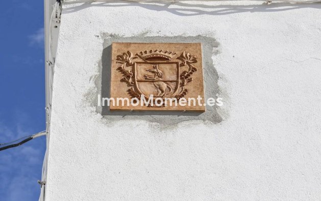 Reventa - Adosado - Interior  - Guaro