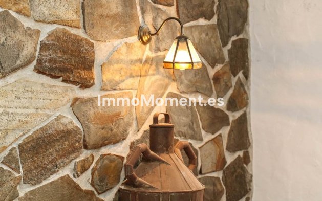 Reventa - Adosado - Interior  - Guaro