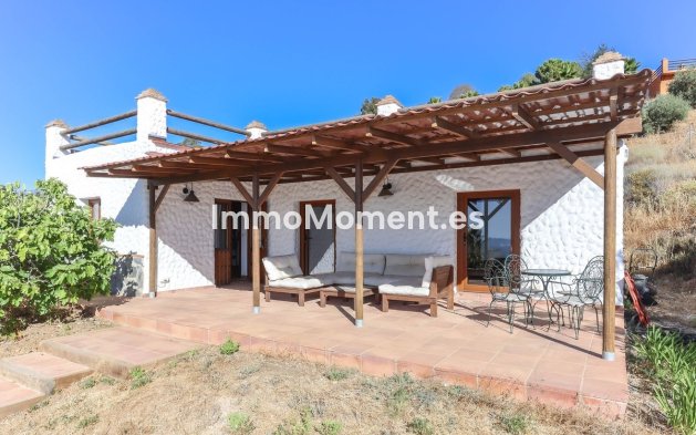 Revente - Villa individuelle - Intérieur                       - Alozaina