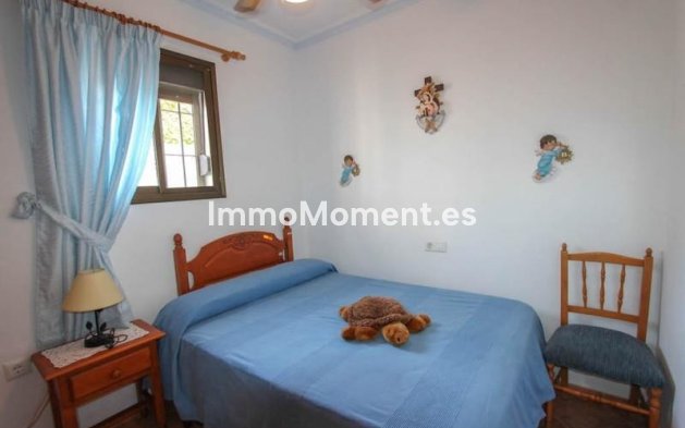 Wiederverkauf - Villa -   Inländisch - Guaro