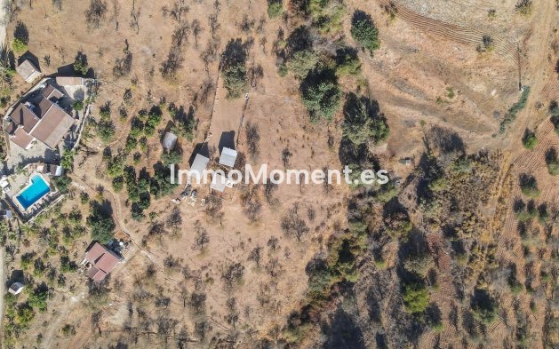 Wiederverkauf - Villa -   Inländisch - Guaro