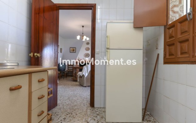 Wiederverkauf - Landhaus -   Inländisch - Guaro