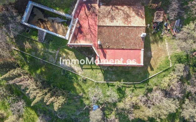 Wiederverkauf - Landhaus -   Inländisch - Guaro