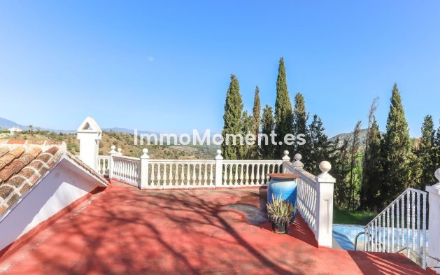 Wiederverkauf - Landhaus -   Inländisch - Guaro