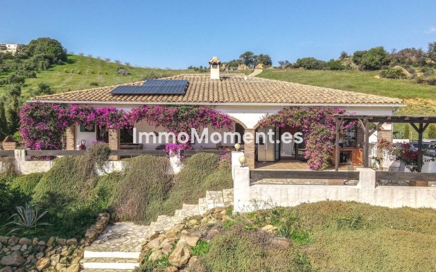 Revente - Villa individuelle - Intérieur                       - Alozaina