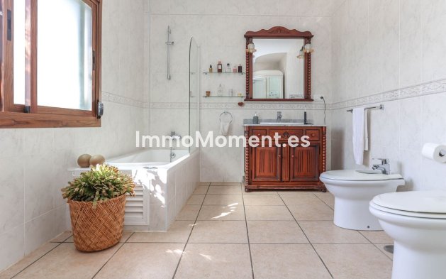 Revente - Villa individuelle - Intérieur                       - Alozaina