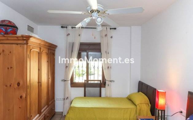 Revente - Villa individuelle - Intérieur                       - Alozaina