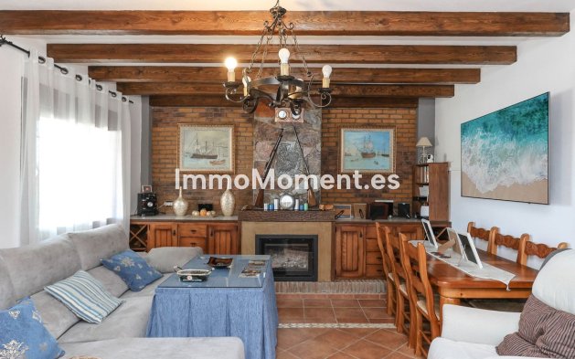 Reventa - Villa - Interior  - Monda