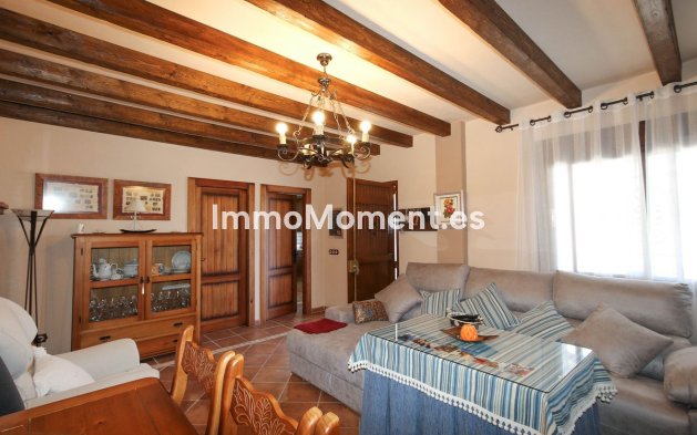 Reventa - Villa - Interior  - Monda