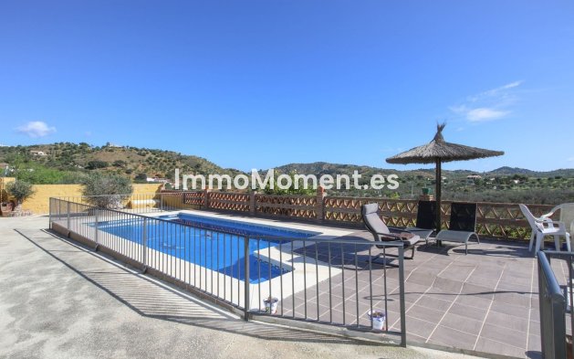 Reventa - Villa - Interior  - Monda