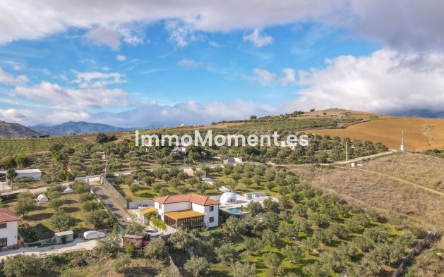 Revente - Villa - Intérieur                       - Coín