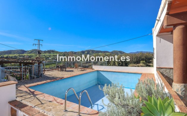 Revente - Villa - Intérieur                       - Coín