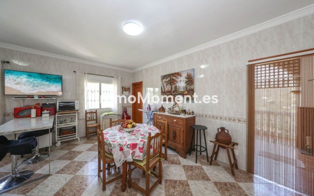 Reventa - Casa de campo - Interior  - Alora