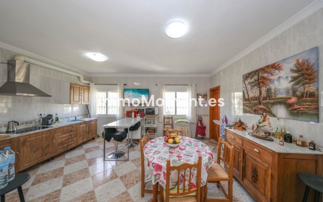 Reventa - Casa de campo - Interior  - Alora