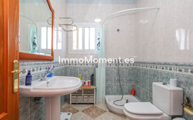 Reventa - Casa de campo - Interior  - Alora