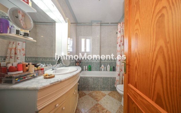 Reventa - Casa de campo - Interior  - Alora