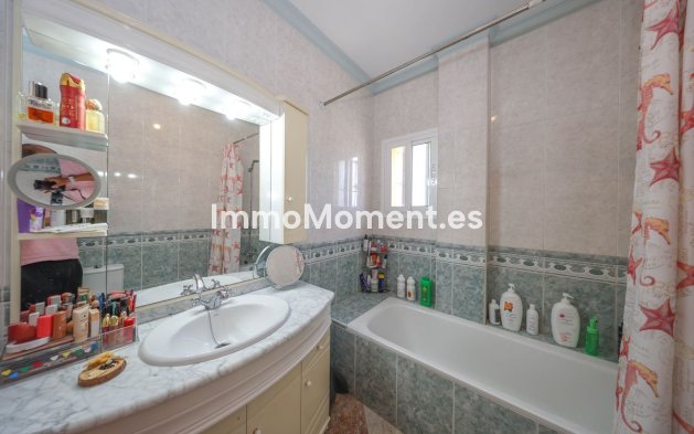 Reventa - Casa de campo - Interior  - Alora