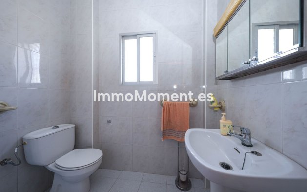 Reventa - Casa de campo - Interior  - Alora