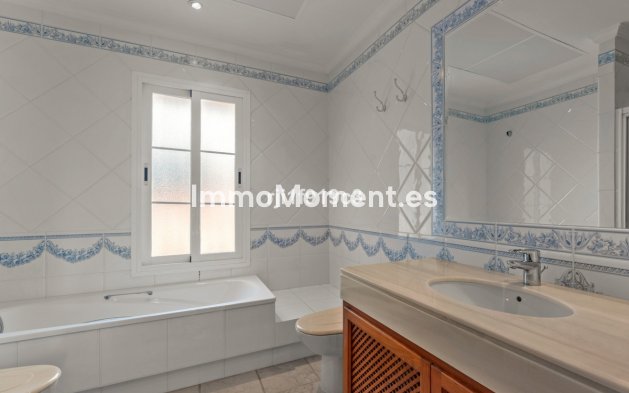 Revente - Villa - Marbella - Elviria