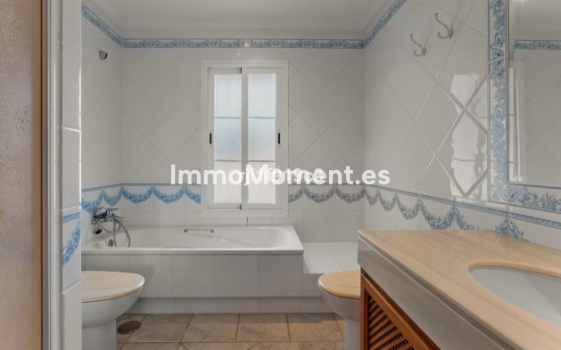 Revente - Villa - Marbella - Elviria