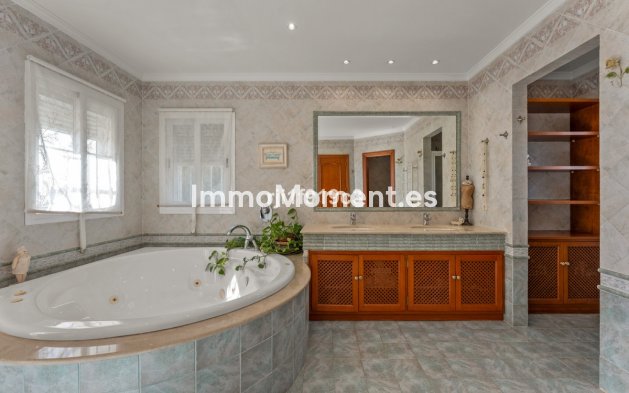 Revente - Villa - Marbella - Elviria