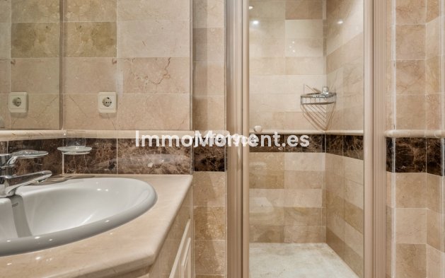 Reventa - Apartamento - Marbella - Elviria