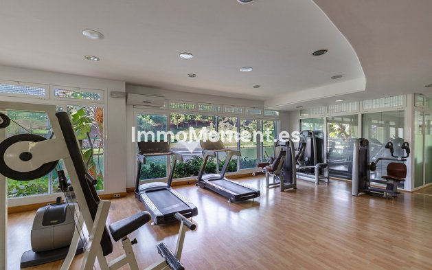 Reventa - Apartamento - Marbella - Elviria