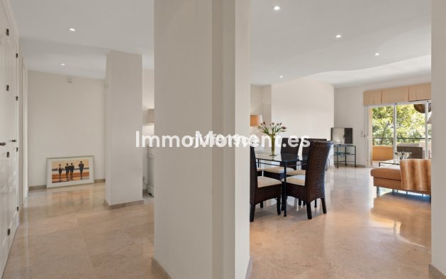 Reventa - Apartamento - Marbella - Elviria