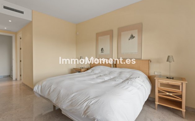 Reventa - Apartamento - Marbella - Elviria