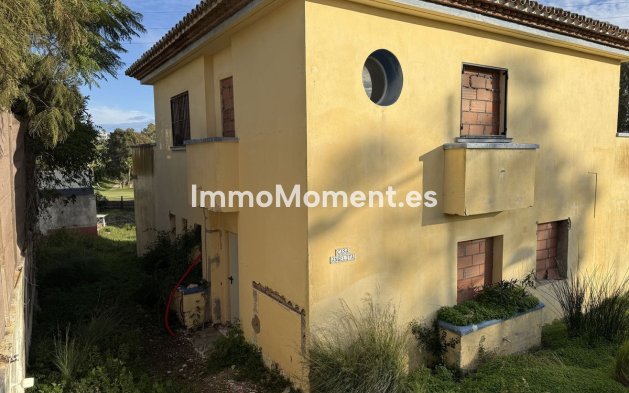 Wiederverkauf - Villa - Estepona  - Estepona Centro