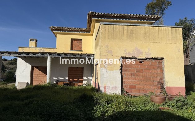 Wiederverkauf - Villa - Estepona  - Estepona Centro