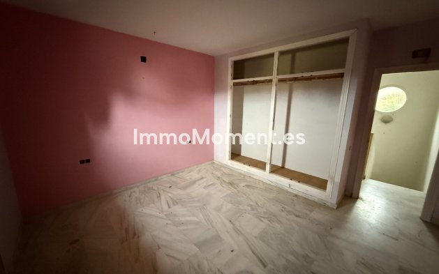 Wiederverkauf - Villa - Estepona  - Estepona Centro