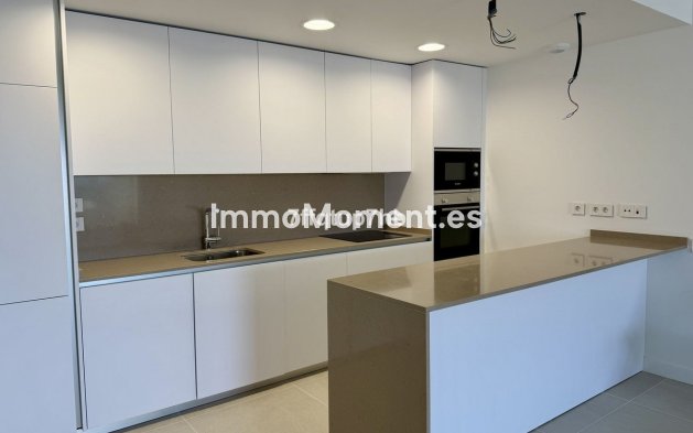 Wiederverkauf - Wohnung - Estepona  - Estepona Centro