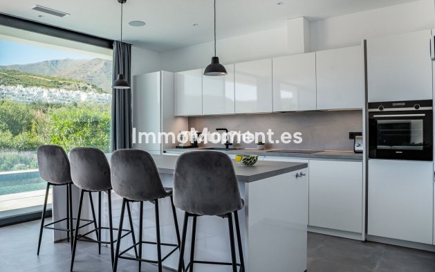 Revente - Villa - Estepona  - Estepona Centro