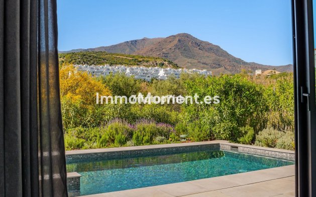 Revente - Villa - Estepona  - Estepona Centro