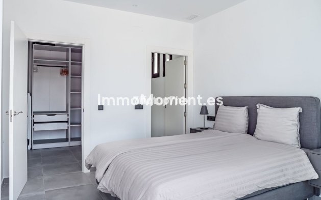 Revente - Villa - Estepona  - Estepona Centro