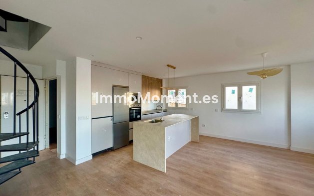 Resale - Apartment - Torremolinos